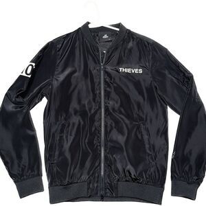 100 Thieves Bomber